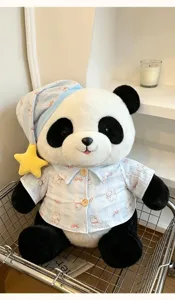 Schattige panda knuffel met blauwe gestreepte pyjama slaapmuts zachte pop speelgoed