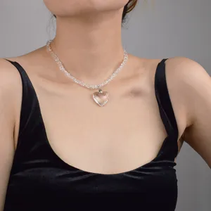 Transparent crystal heart pendant necklace chic clavicle chain for women daily jewelry gift.