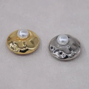 French vintage shell pearl brooch metallic pleated texture suit coat accessory for women