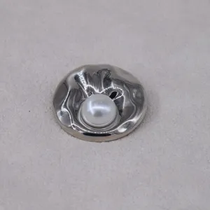 French vintage pearl brooch detail, metallic wavy pleated texture pin for women.