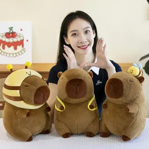 Joli ensemble de peluche Capybara, poupée en peluche douce avec chapeau d'abeille, cadeau.