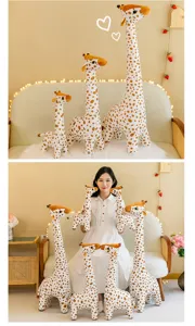 Adorable peluche girafe, poupée en peluche douce, parfait compagnon de sommeil pour bébé.