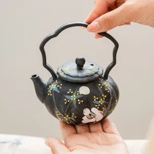 Hand-painted Rabbit Moon Ceramic Teapot Vintage Chinese Style Kung Fu Tea Pot With Filter 180ml Portable Teaware Gift