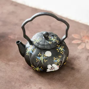 Black ceramic teapot with exquisite rabbit and moon painted design for kung fu tea set.