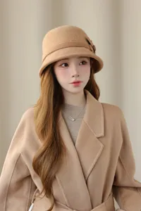 Retro wool felt bucket hat for women, autumn winter French elegant floral dome hat versatile.
