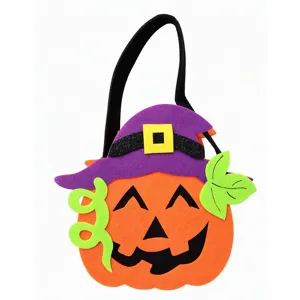 Tsanta garymaton apo tsoxa Halloween, glykia tsanta kolokytha me kapelo magissa gia parti.