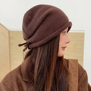 Γυναικείο καφέ πλεκτό σκουφάκι vintage slouchy ζεστό καπέλο χειμώνας άνετο στιλ μόδας
