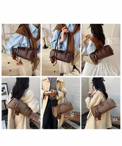 Borsa a tracolla bowling tinta unita testurizzata stile coreano vista dettagliata orso.