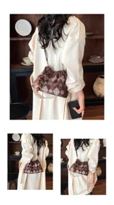 Retro ethnic style embroidered shoulder bag, Maillard brown commuting crossbody bag.