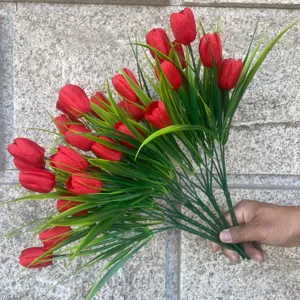 Artificial red tulip bouquet simulation flowers for home wedding party decoration display.