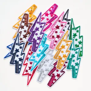 Toppe ricamate a fulmine colorate con paillettes e stelle per vestiti e progetti DIY.