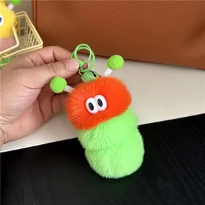 Flauschiger Raupen Plüsch Schlüsselanhänger, niedliche grüne orangene Tasche Anhänger.