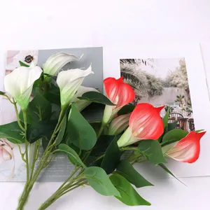 Artificial calla lily flowers bouquet detail view, perfect for home and outdoor decor.