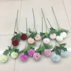 Kunstmatige paardenbloem bloemen boeket kleurrijke nepplanten voor thuis en feest.