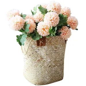 Kunstbloemen boeket in geweven mand landelijke stijl tafeldecoratie simulatie planten.