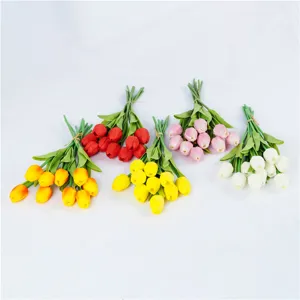 Bunte PU künstliche Tulpen Blumensträuße Detailansicht, ideal für Heim- und Tischdekoration.