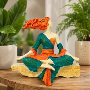 Figurine Sculpturale Inner Harmony Mère Nature Statue de Méditation Yoga en Résine pour Maison Bureau Jardin Zen Décor Cadeau Artisanat