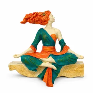 Statuette de déesse de l'harmonie intérieure, décoration d'art de méditation pour maison.