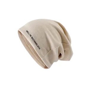 Beige Schlupfmütze Strickmütze Damen, lässige Winter Warme Mütze mit Buchstaben.
