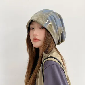Vintage tie-dye star slouchy beanie hat for women, autumn winter casual warm baggy headwear.