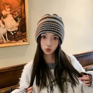 Japanischer Stil farbblockgestreifte Mütze Damen Herbst Winter warme Strickmütze soft