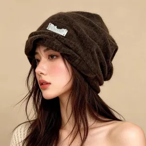Gorro slouchy estilo coreano para mujer, gorro de punto de invierno cálido con detalle.