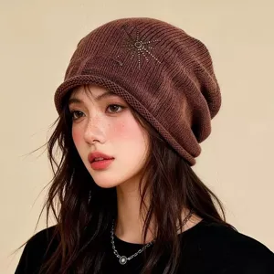 Bonnet slouchy marron tendance pour femme, strass étoile élégant, bonnet d'automne polyvalent.