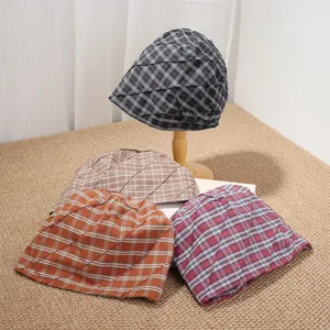 Gorro a cuadros plisado estilo coreano para mujeres, sombrero slouchy vintage para primavera.