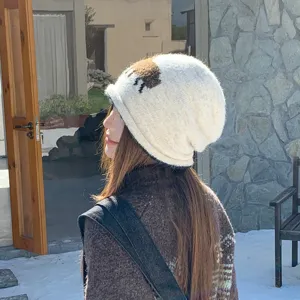 Süße Strickmütze mit Schafmuster für Damen Winter warme slouchy koreanische Wollmütze