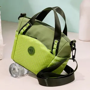 Green plaid crossbody bag for women, lightweight casual handbag for daily commute and travel.