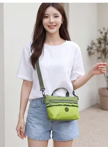 Green plaid crossbody bag for women, lightweight casual shoulder bag with zipper pockets.