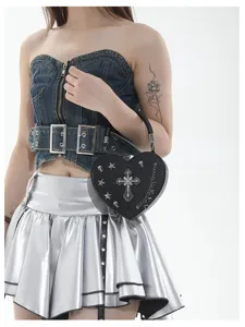 Punk Y2K Gothisches Herz Umhängetasche mit Totenkopf und Kette für tägliche Damen Mode