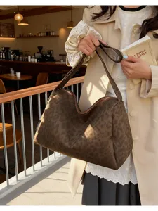 Brown leopard print canvas shoulder bag, large capacity hobo underarm tote bag for women