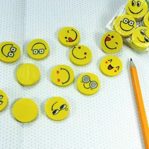 Süße Cartoon Gesicht Radiergummis Set, kreative Smileys Schüler Schreibwaren Geschenk.