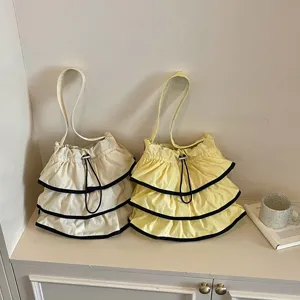 Sac seau bandoulière plissé uni à volants sac à main en tissu décontracté grande capacité