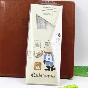 Set de regles transparentes quatre pieces fournitures scolaires dessin etudiant