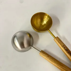 Cuillères à mesure en acier inoxydable avec poignées en bois, outil de cuisine pro.