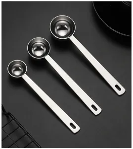 Stainless steel measuring spoon set long handle coffee powder baking tool close-up
