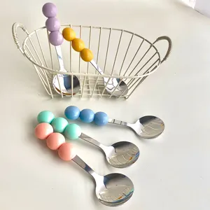 Macaron color three-bead stainless steel spoon cute dessert fruit spoon tableware set.
