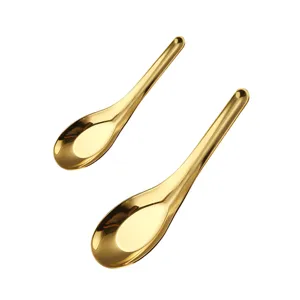 Goldene Suppenlöffel aus Edelstahl im 2er-Set, elegante Löffel für Küche und Esszimmer.