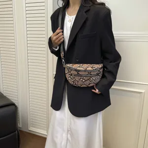Fashion snake print crossbody bag for women, stylish lightweight dumpling shoulder bag for use.