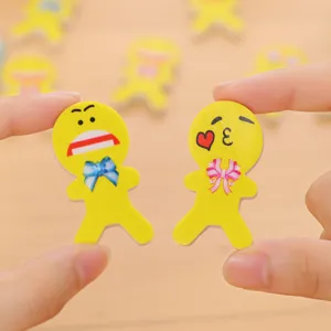 Joli ensemble de gommes à effacer dessin animé, papeterie jaune créative pour enfants.