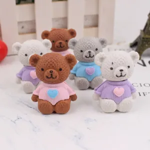 Kreatives süßes Bären Radiergummi Set, bunte Pullover mit Herz, Mini Schreibwaren.