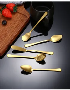 Juego de cucharas y cuchillo de mantequilla chapados en oro de acero inoxidable 304