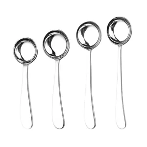 Set di cucchiai da zuppa in acciaio inox, cucchiai creativi con manico obliquo varie misure.