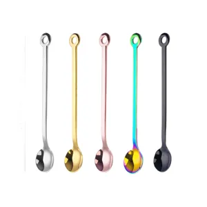 Cuillère à long manche en acier inoxydable avec trou rond, cuillère à café colorée.