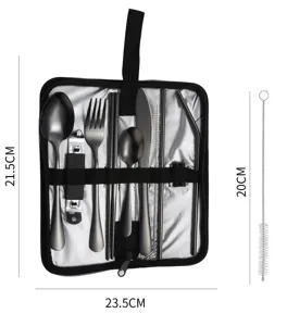 Ensemble de couverts de camping en acier inoxydable portable avec sac et paille.