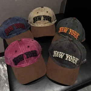 Vintage plymeni kentimeno baseball cap me schedio block chromatos gia andras kai gynaikes.
