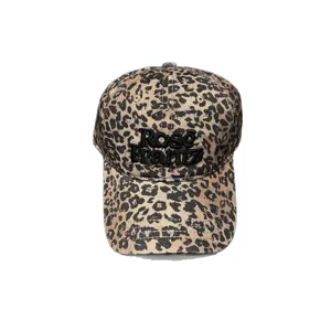 Gorra de béisbol vintage con estampado de leopardo y bordado negro, sombrero elegante.