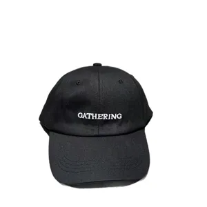 Classico cappellino da baseball nero da donna, elegante cappello parasole ricamato.